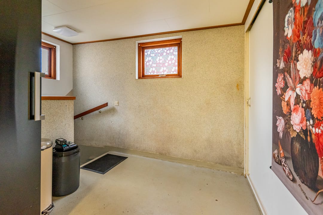 Photo 31 of Tulpstraat 9