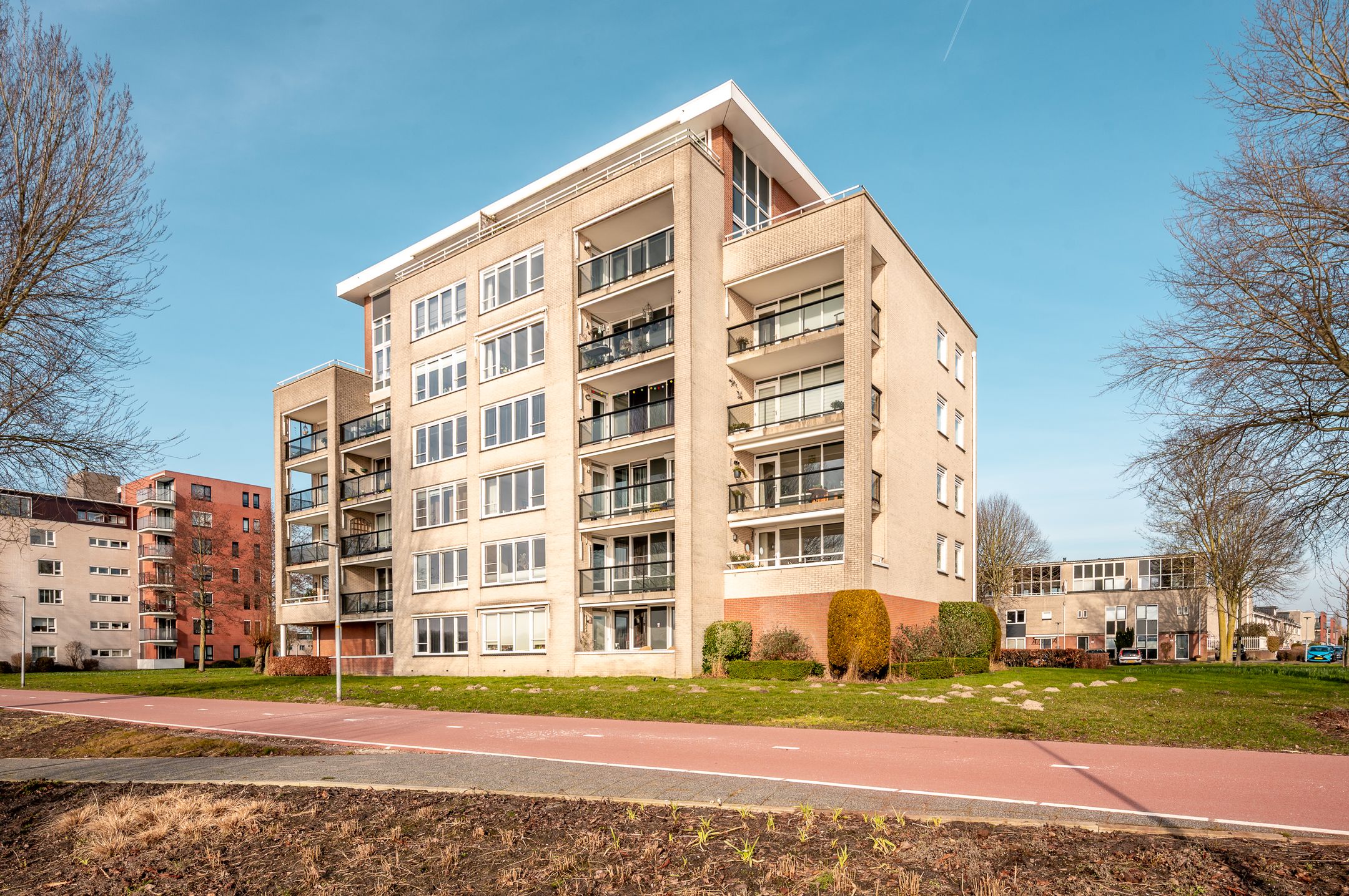 Foto 36 van Fellinilaan 426