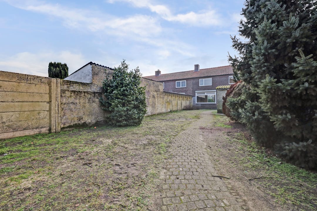 Foto 28 van Wethouder de Brouwerstraat 27