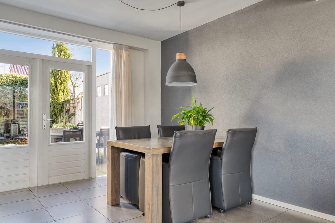 Foto 11 van Clarendallaan 12