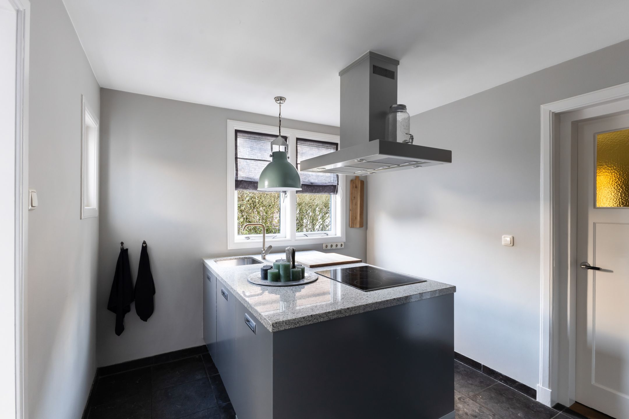 Foto 15 van Molenstraat 192