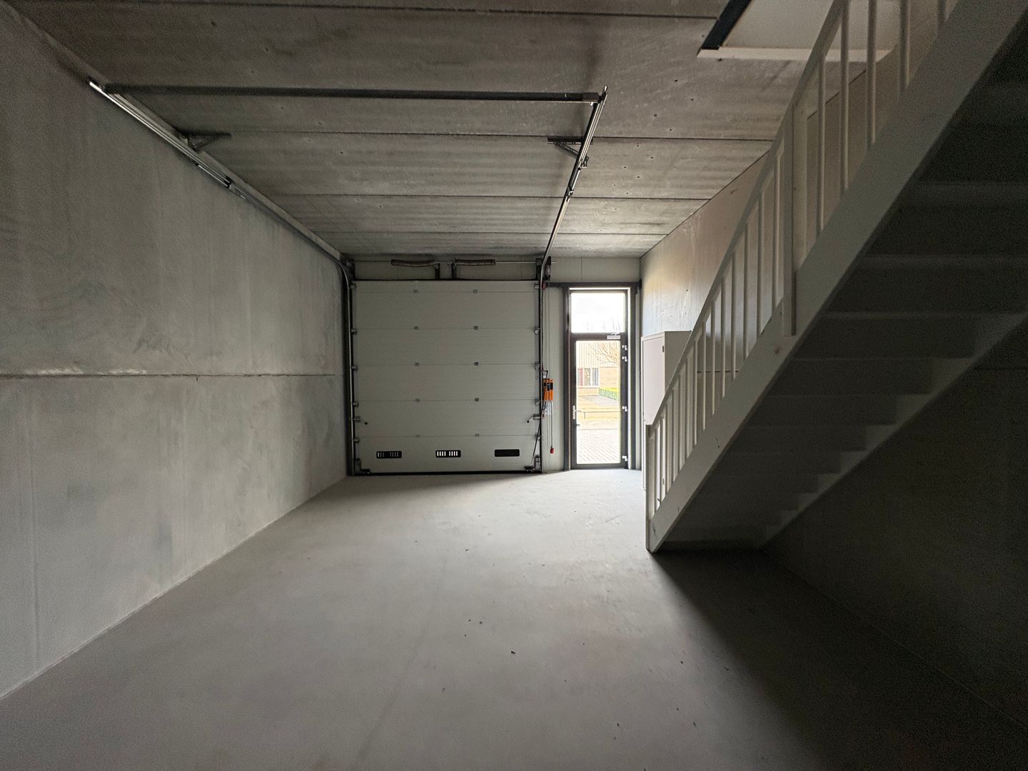 Bekijk foto 2 van L.J. Costerstraat 11-g