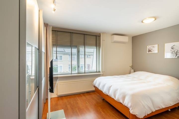 Photo 4 of Bloemenlaan 73