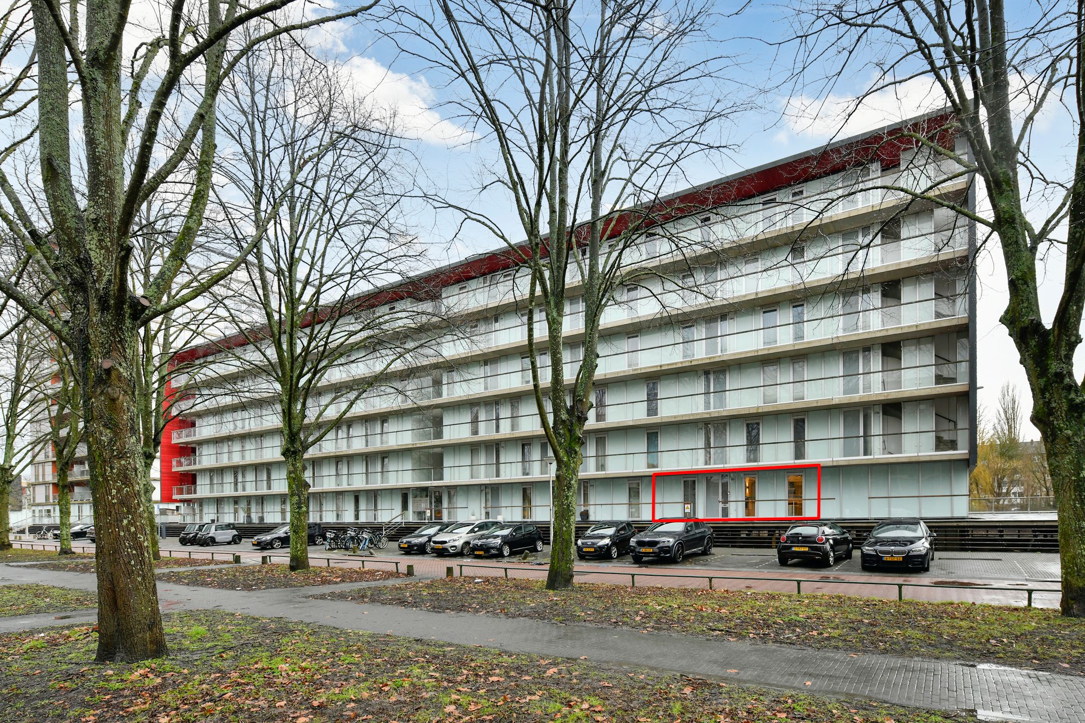 Foto 12 van Osdorper Ban 811-B