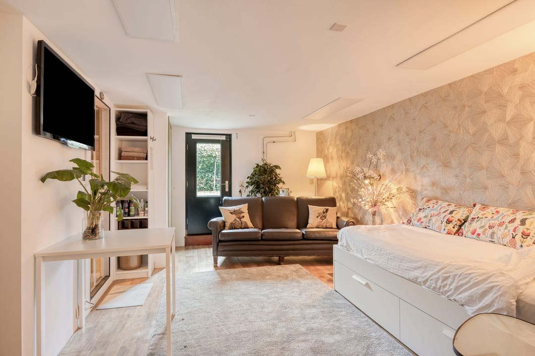 Photo 97 of Alcorplein 13-B