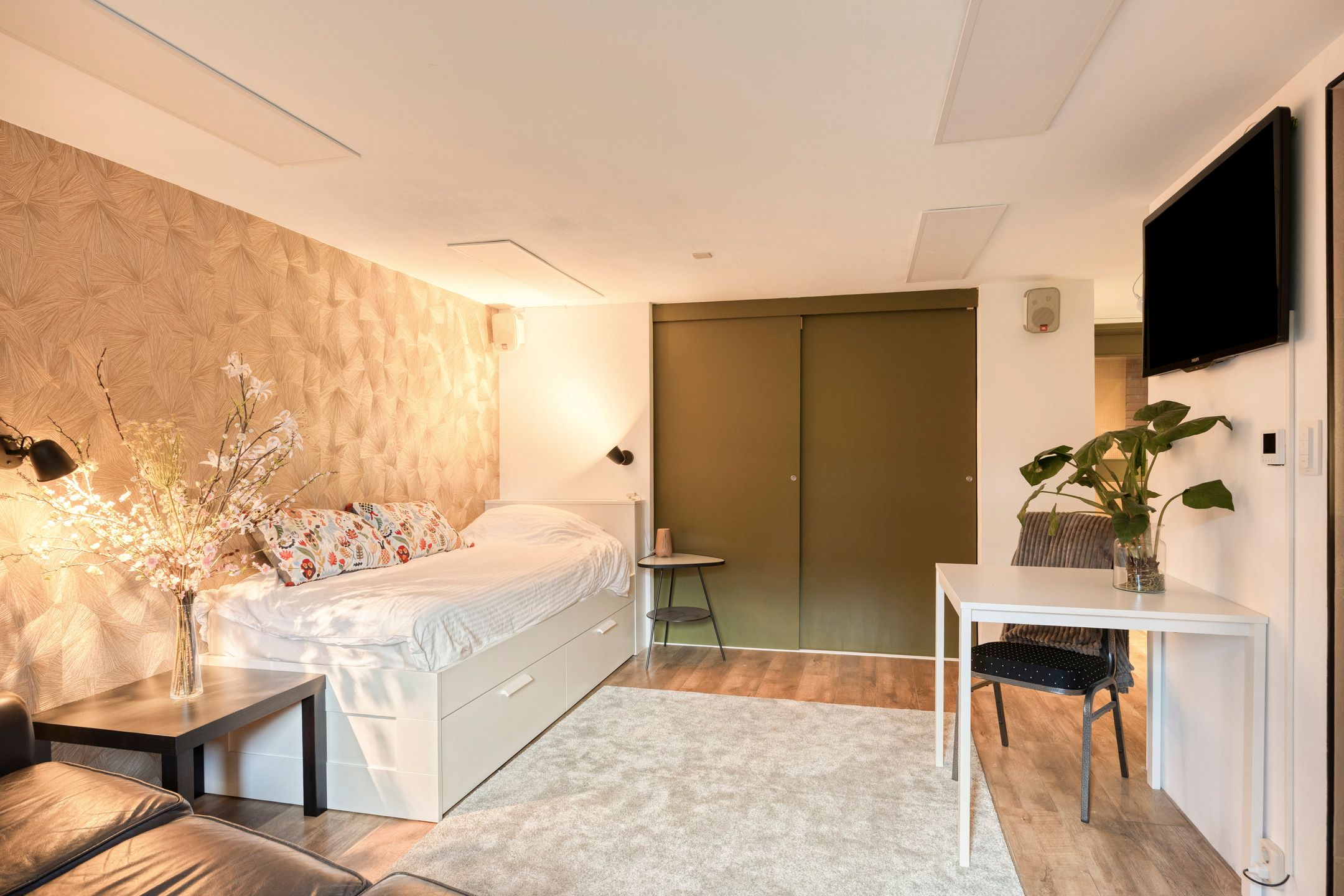 Photo 99 of Alcorplein 13-B