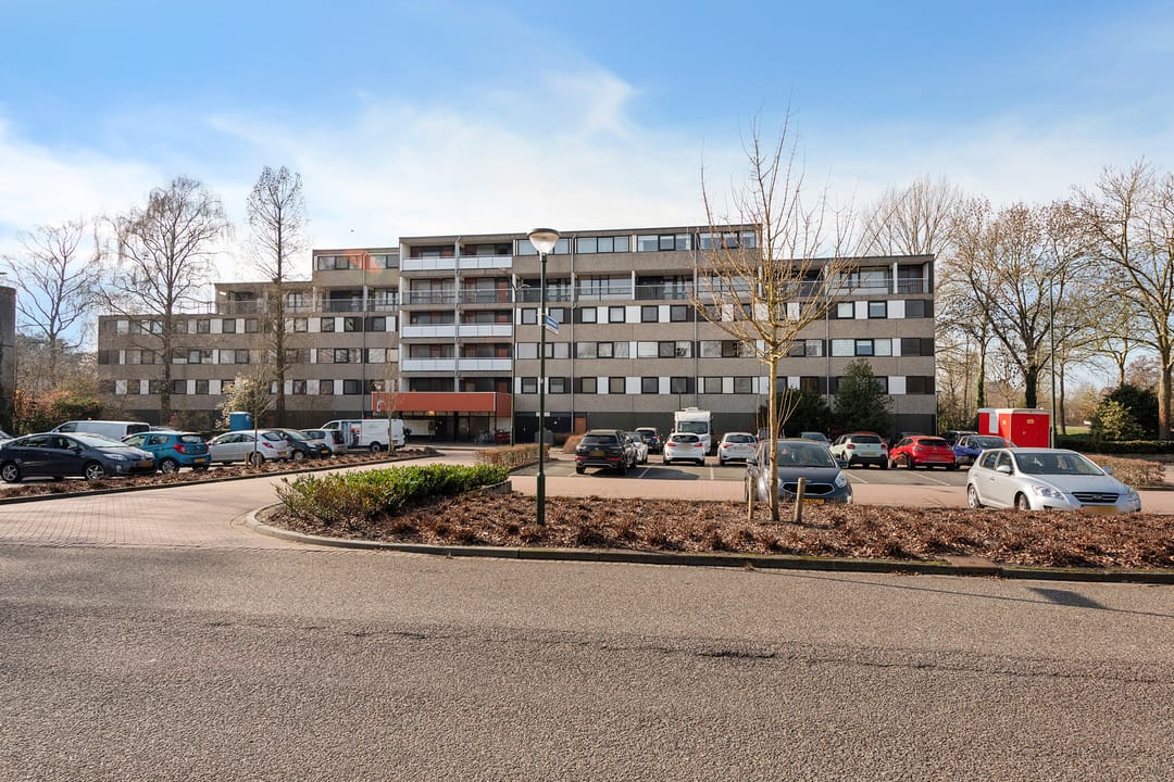 Foto 1 van Adelaartlaan 62