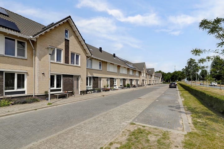 Foto 4 van IJmeerstraat 113