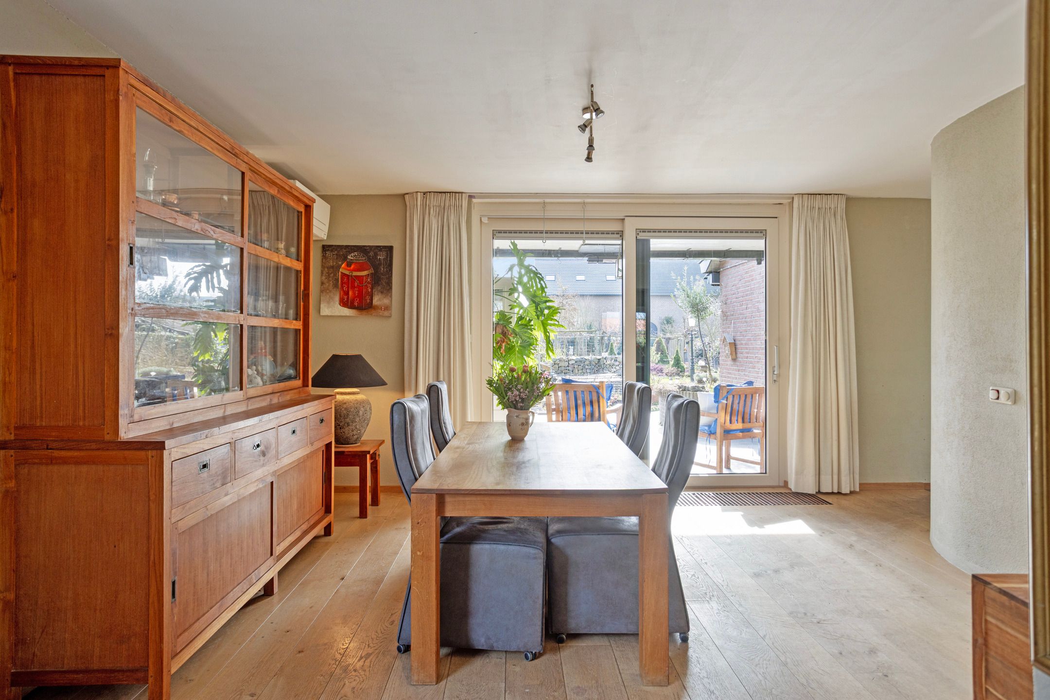 Foto 12 van Valkenburgerstraat 46