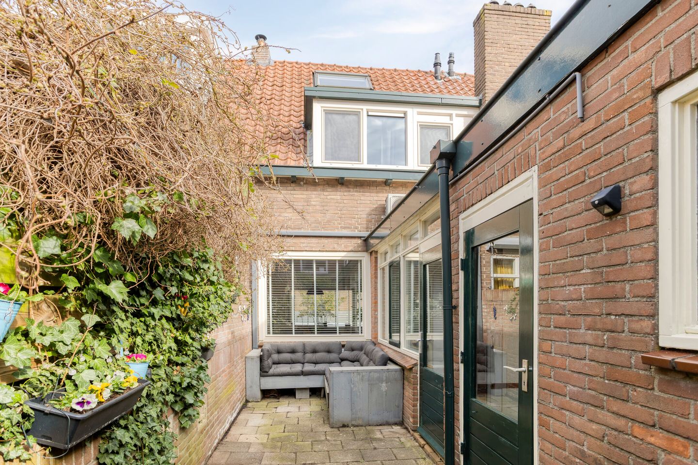 Photo 19 of Ferdinand Bolstraat 27