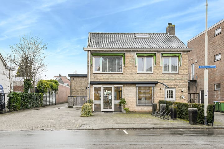 Mathenessestraat 73, Breda
