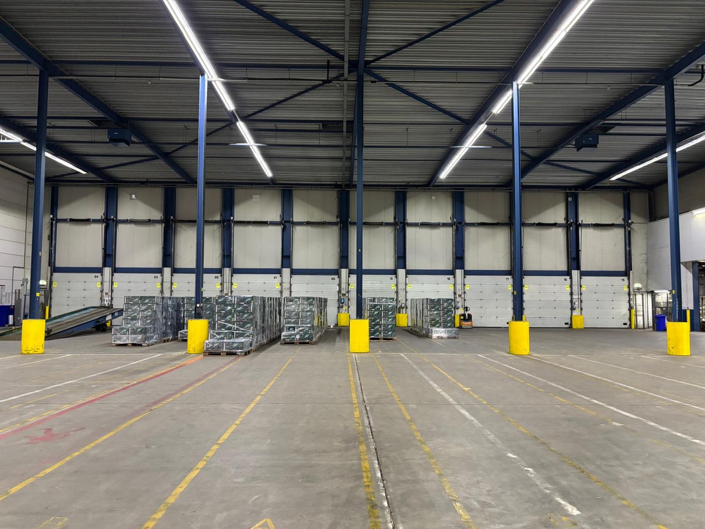 Bekijk foto 3 van Botterweg 21