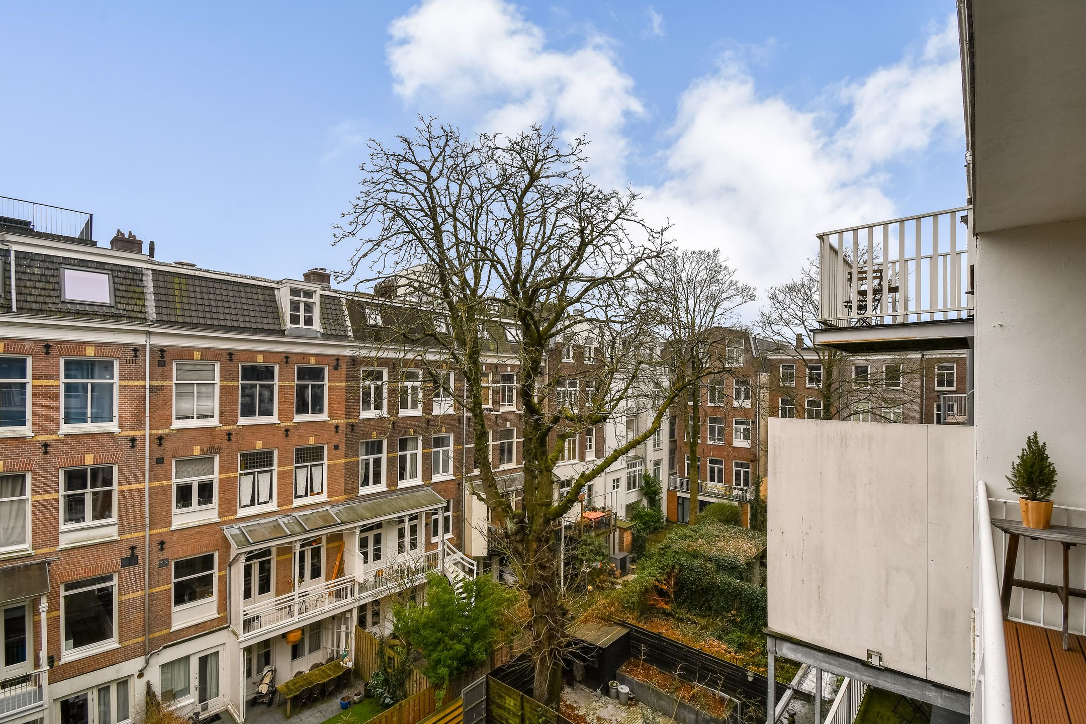 Photo 15 of Burmanstraat 16-3