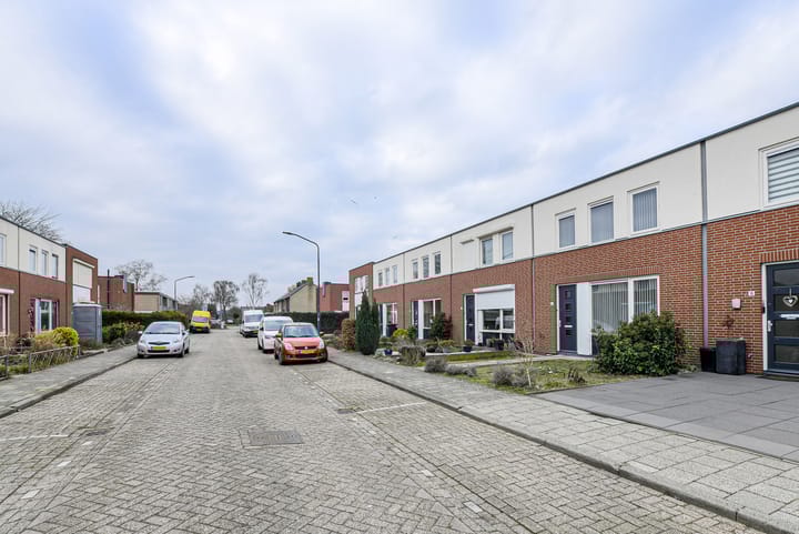 Foto 2 van Brederostraat 12