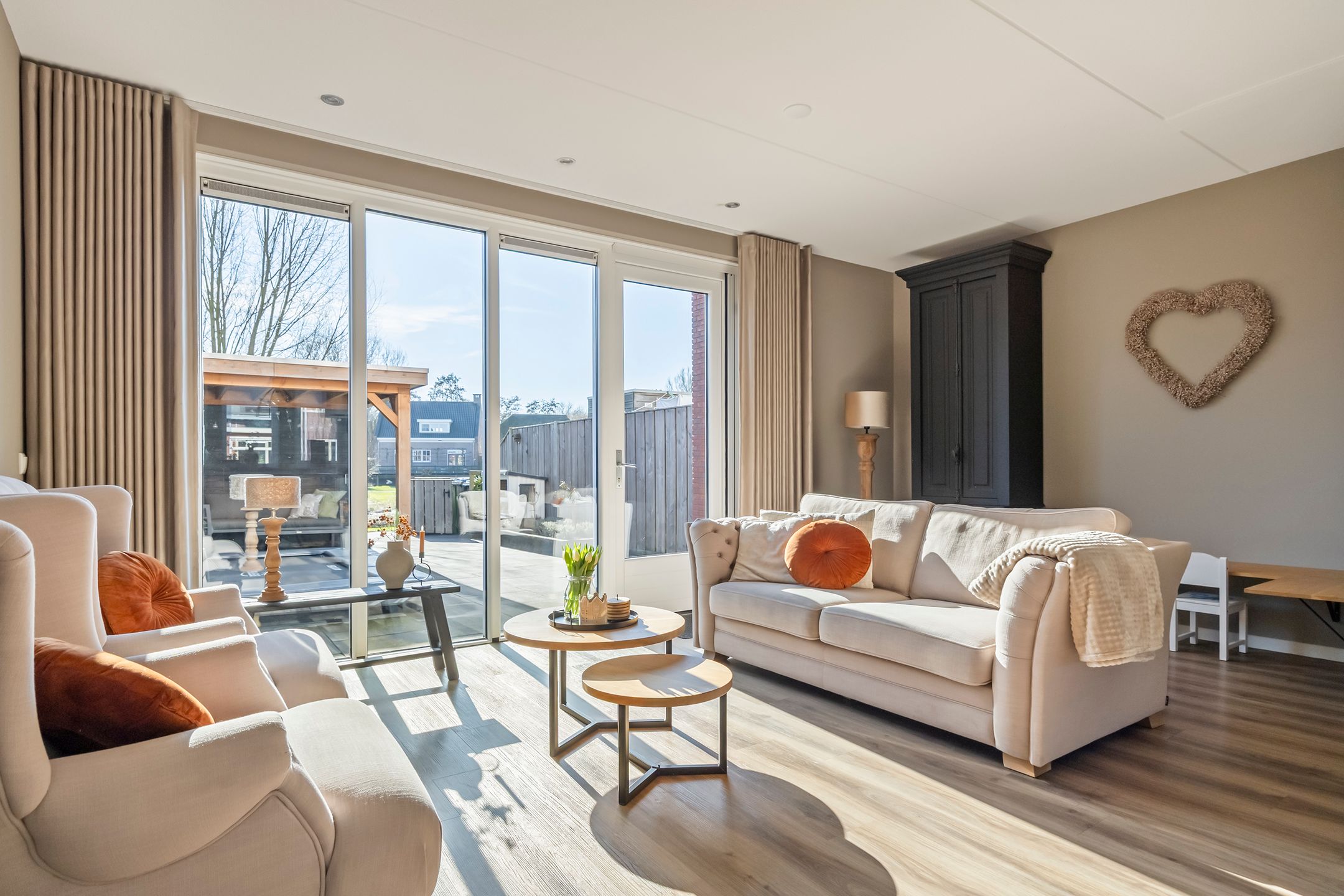 Photo 6 of Richter 102