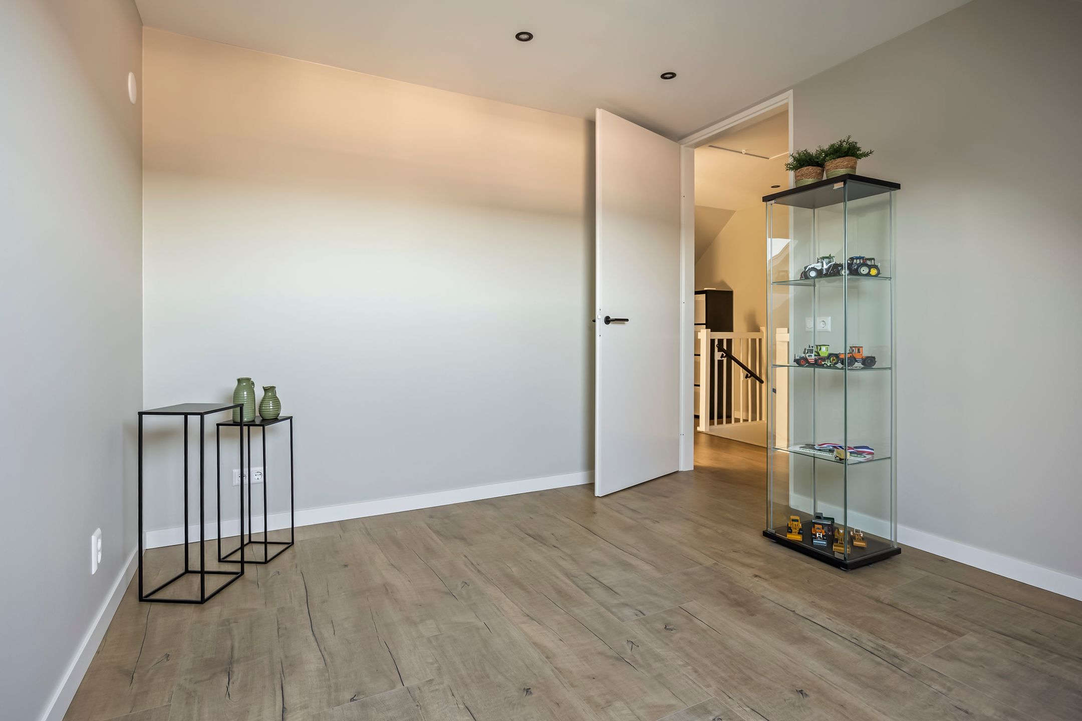 Photo 30 of Richter 102