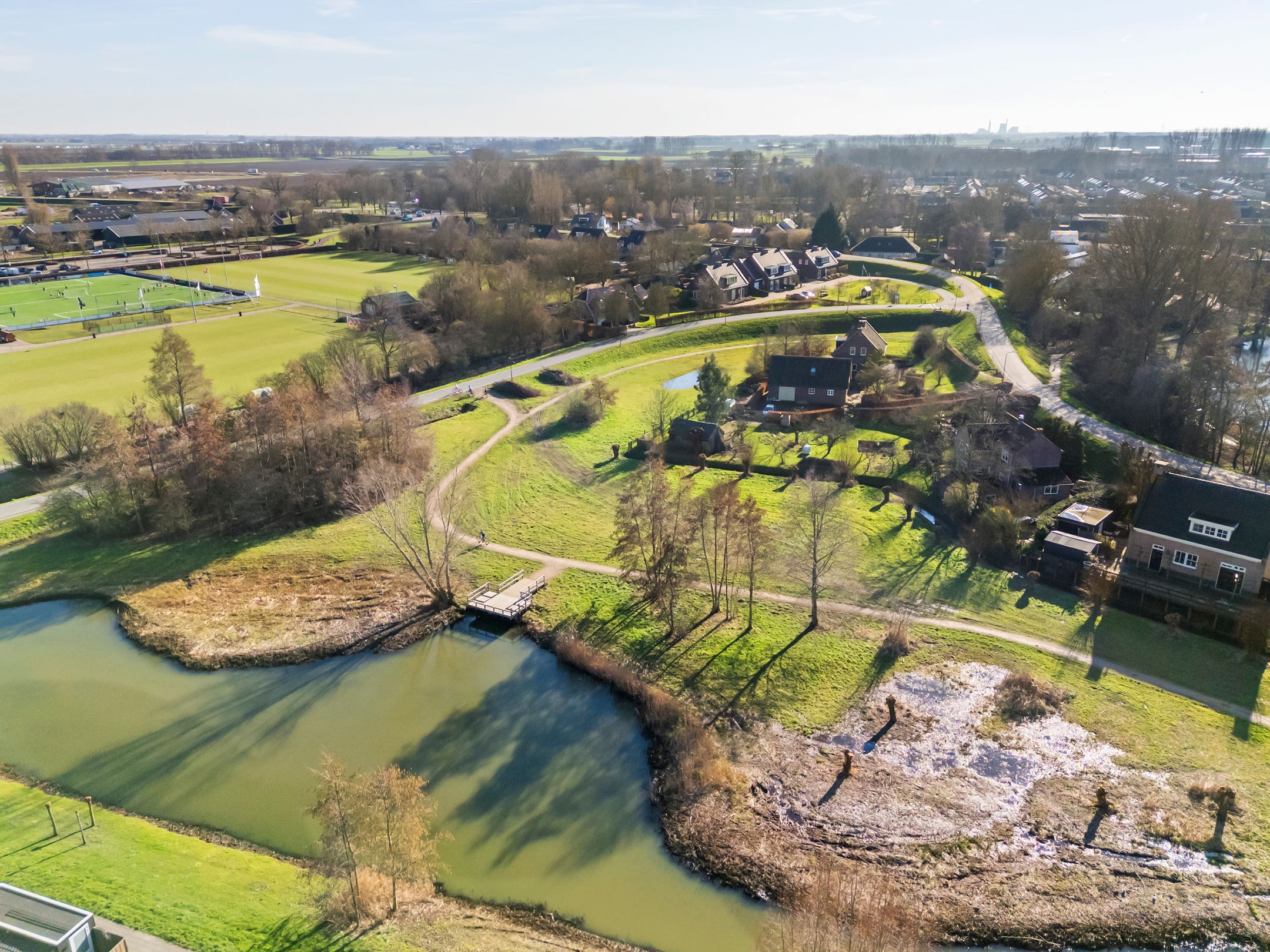 Photo 33 of Richter 102