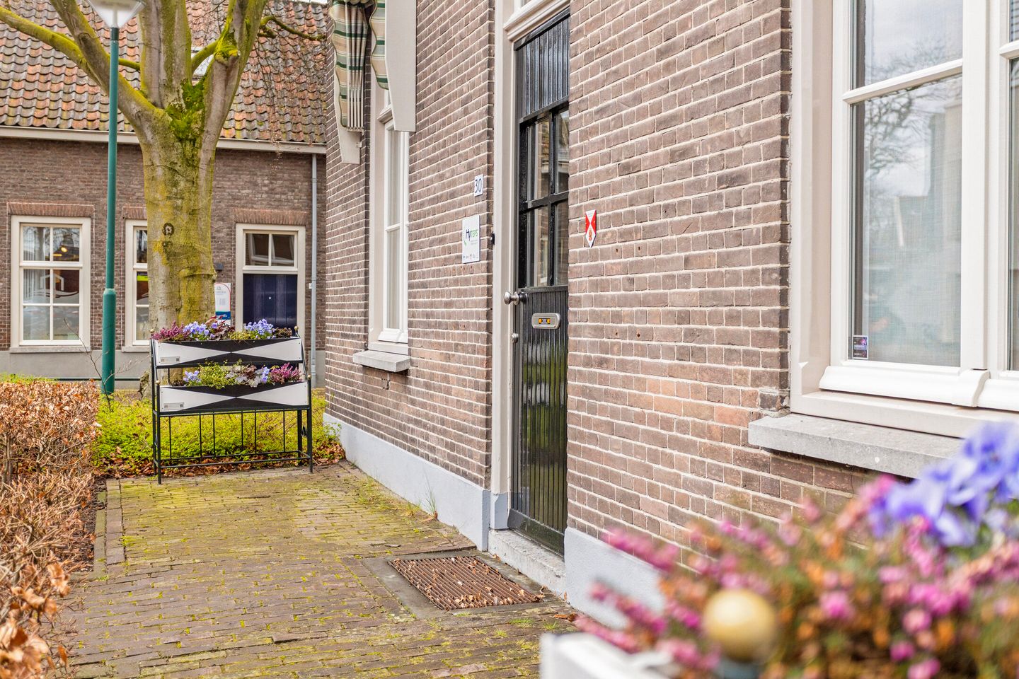 Bekijk foto 4 van Elisabethplaats 30