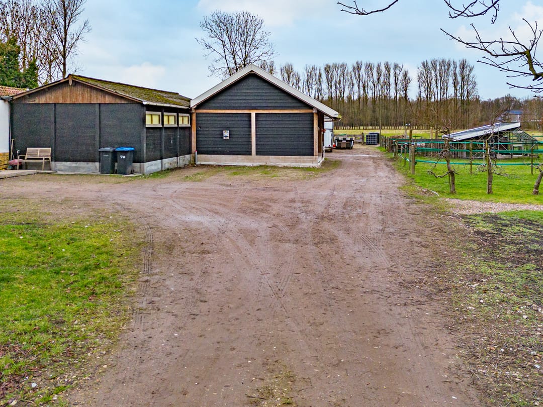 Photo 47 of Oostdijk 25