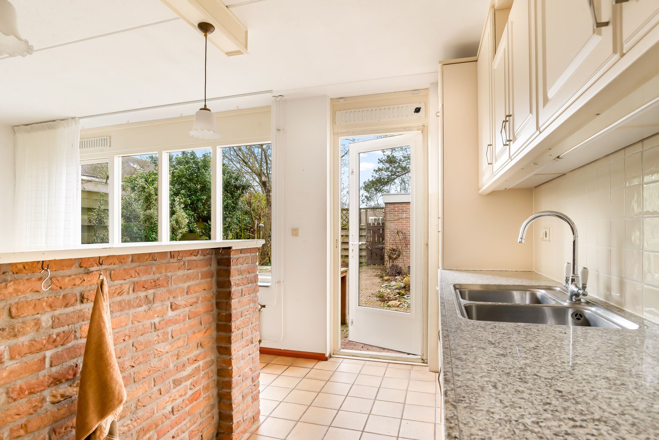 Foto 21 van Salvador Allendelaan 29