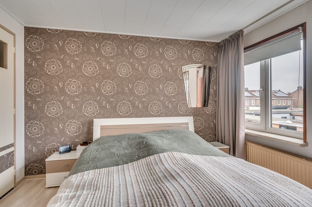 Photo 11 of Sparrenstraat 13