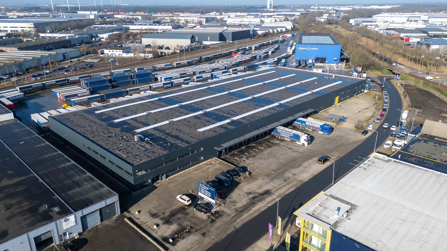 Bekijk foto 1 van Horsterweg 215-221