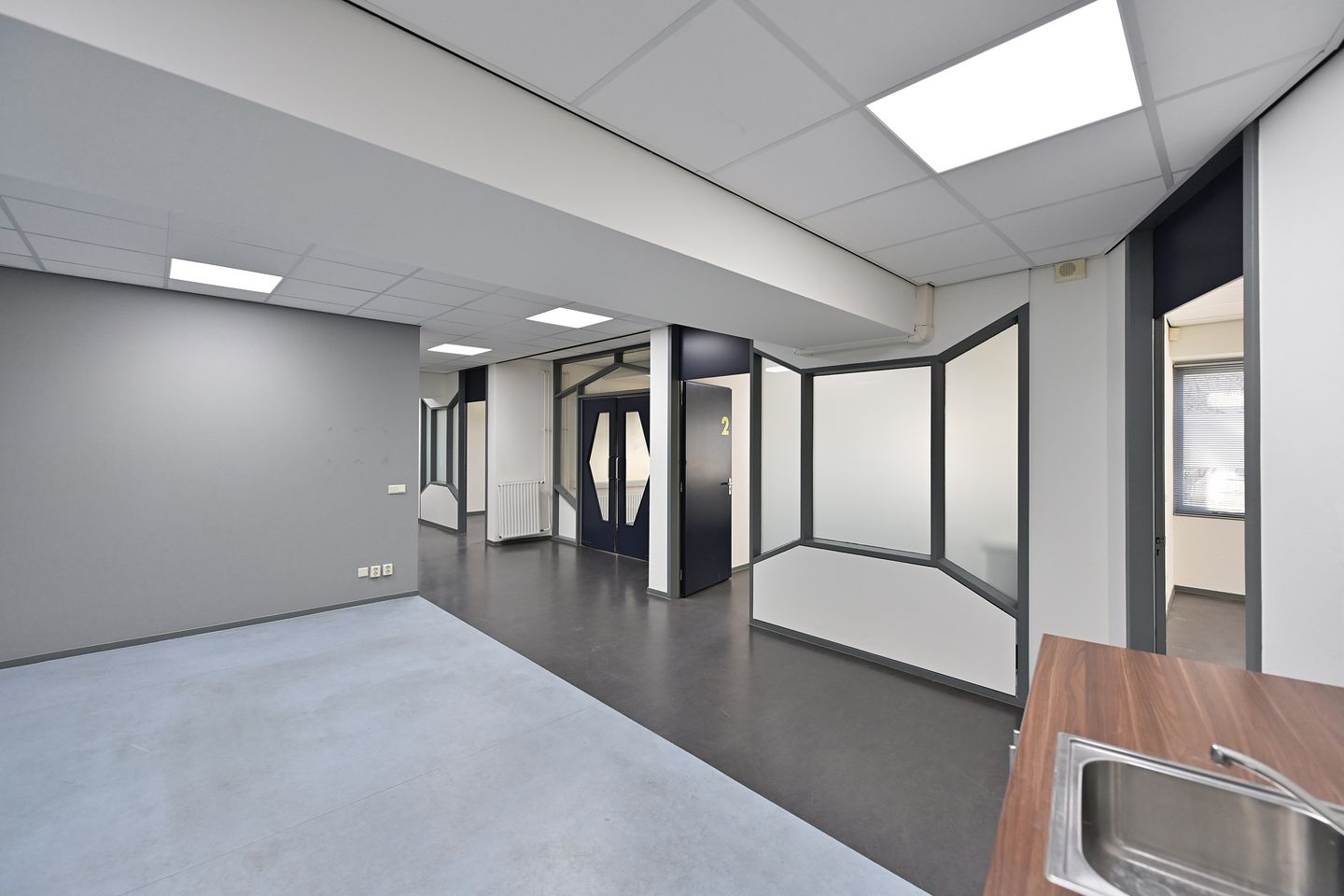 Bekijk foto 3 van Oude Loswal 28