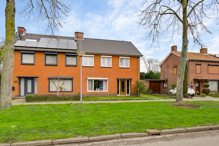 Photo 5 of Overweertstraat 27