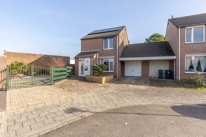 Photo 2 of Overbroekerf 16