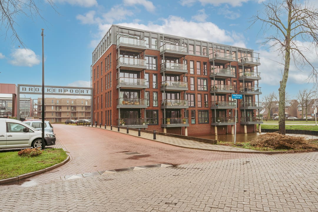 Photo 1 of Ambachtsweg 110