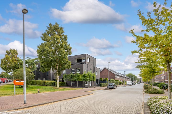 Photo 2 of Nansenstraat 2