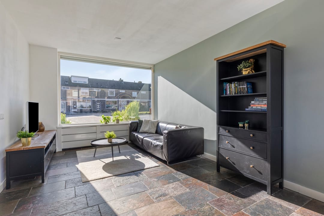 Foto 2 van Pastoor van Weesstraat 34