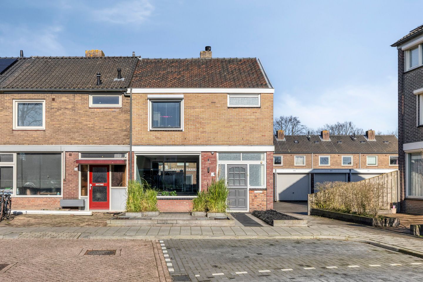 Foto 34 van Pastoor van Weesstraat 34