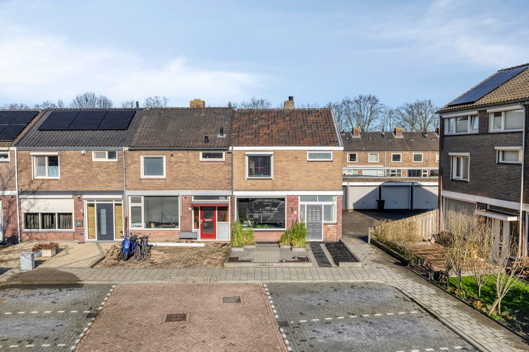 Foto 38 van Pastoor van Weesstraat 34