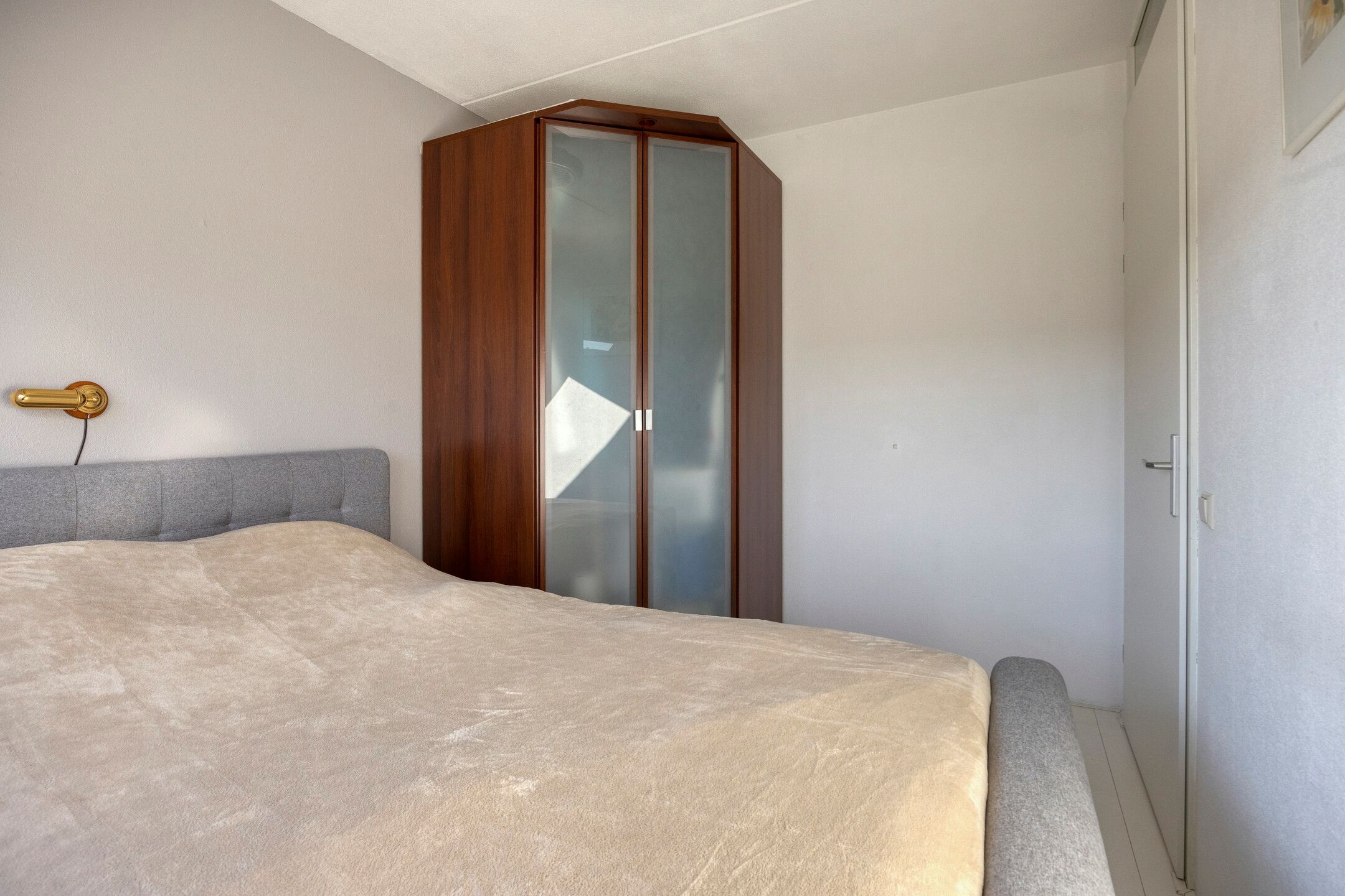 Foto 18 van Uraan 30