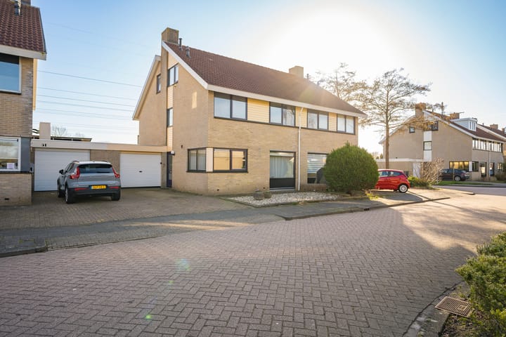 Photo 2 of It Giele Fjild 53