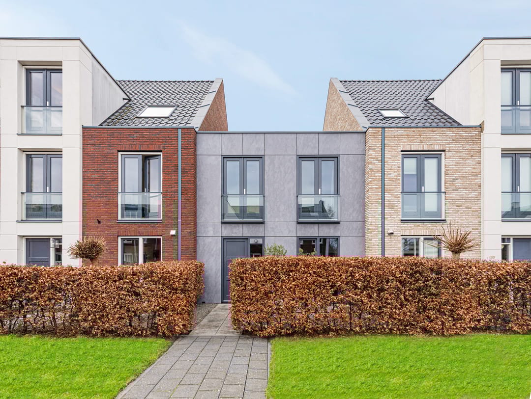 Photo 8 of Straat van Messina 12-C