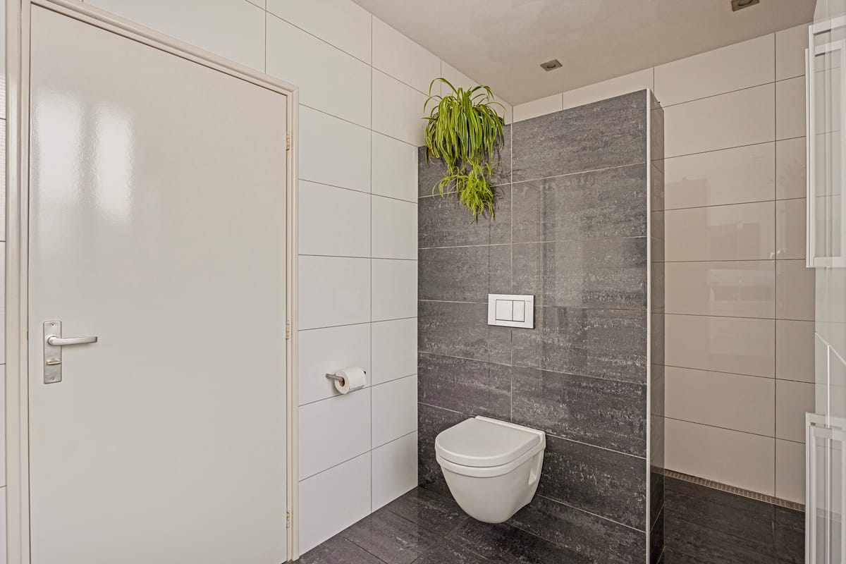 Photo 14 of Instraat 18