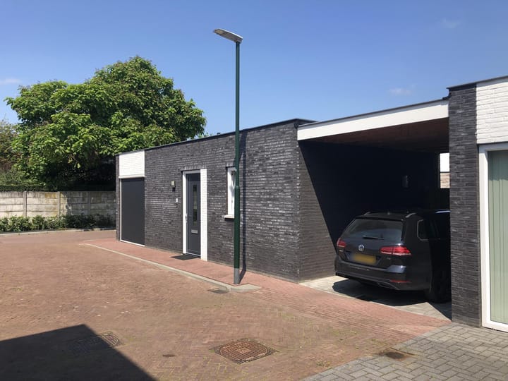 Foto 2 van De Roozendries 8