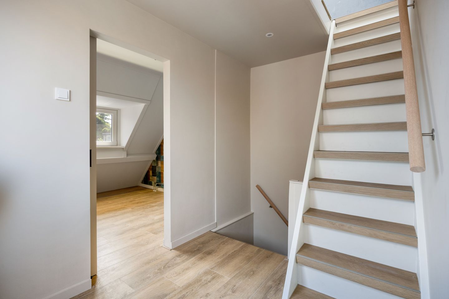 Foto 14 van Valkenweg 64