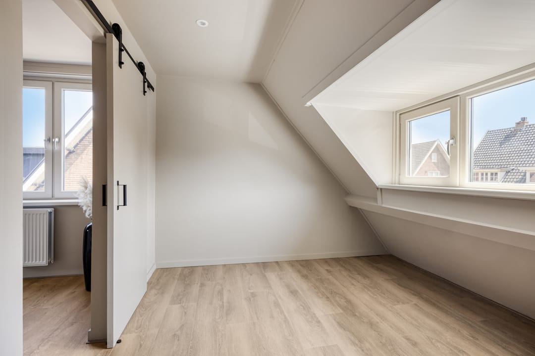 Foto 17 van Valkenweg 64