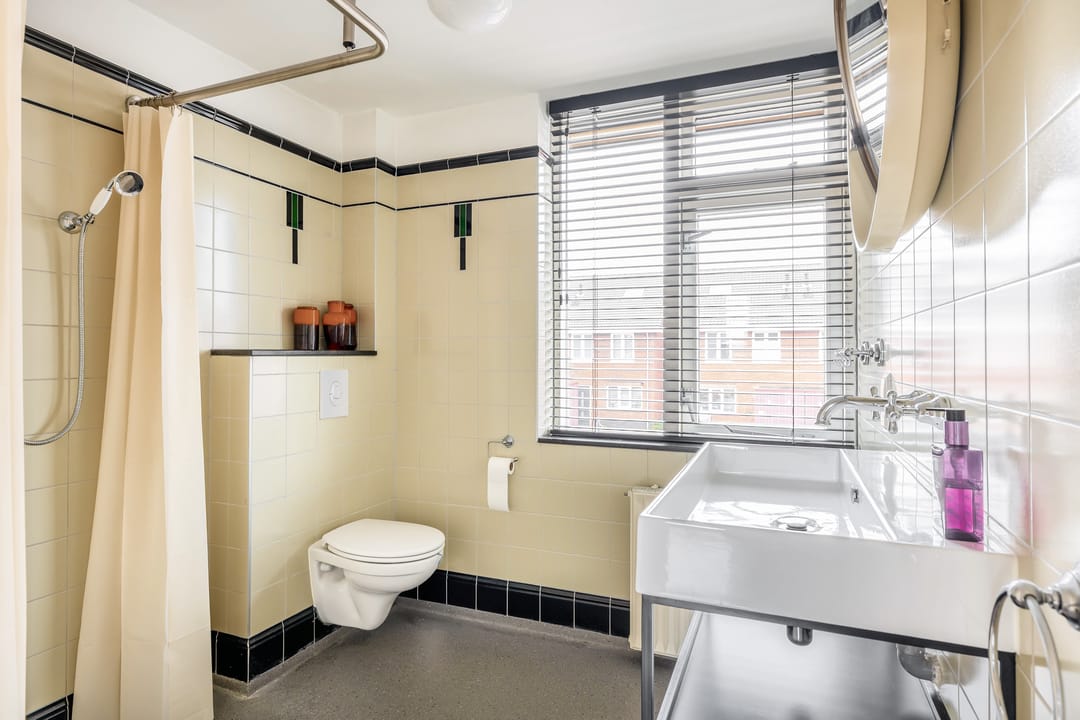 Photo 28 of Leliestraat 51