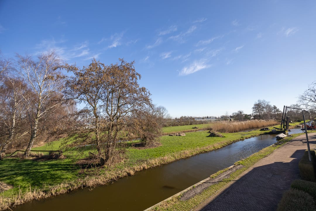 Foto 2 van Bloemenstraat 6