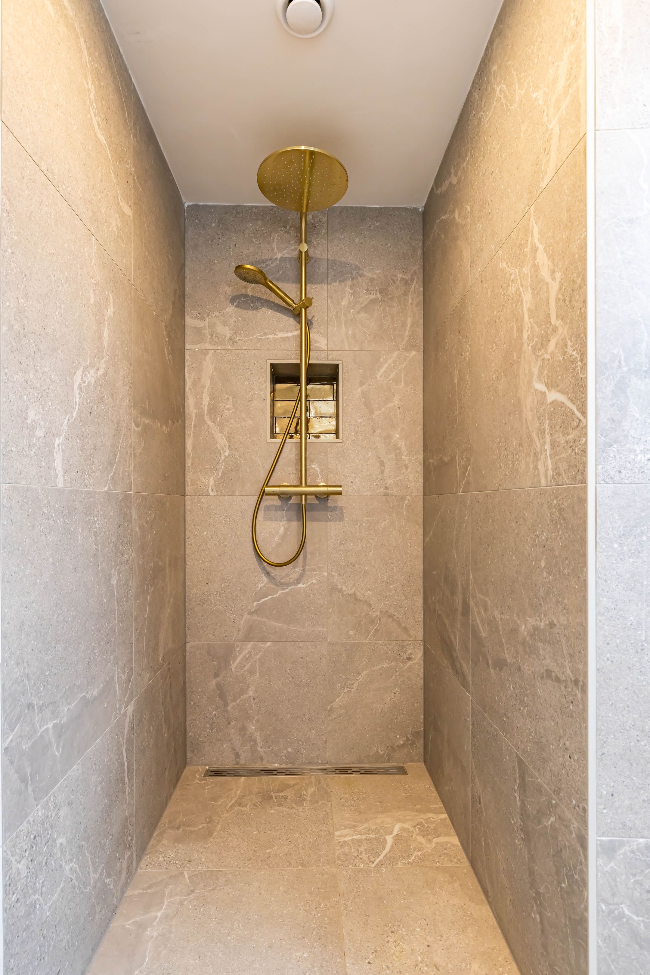 Photo 27 of Windsingel 2