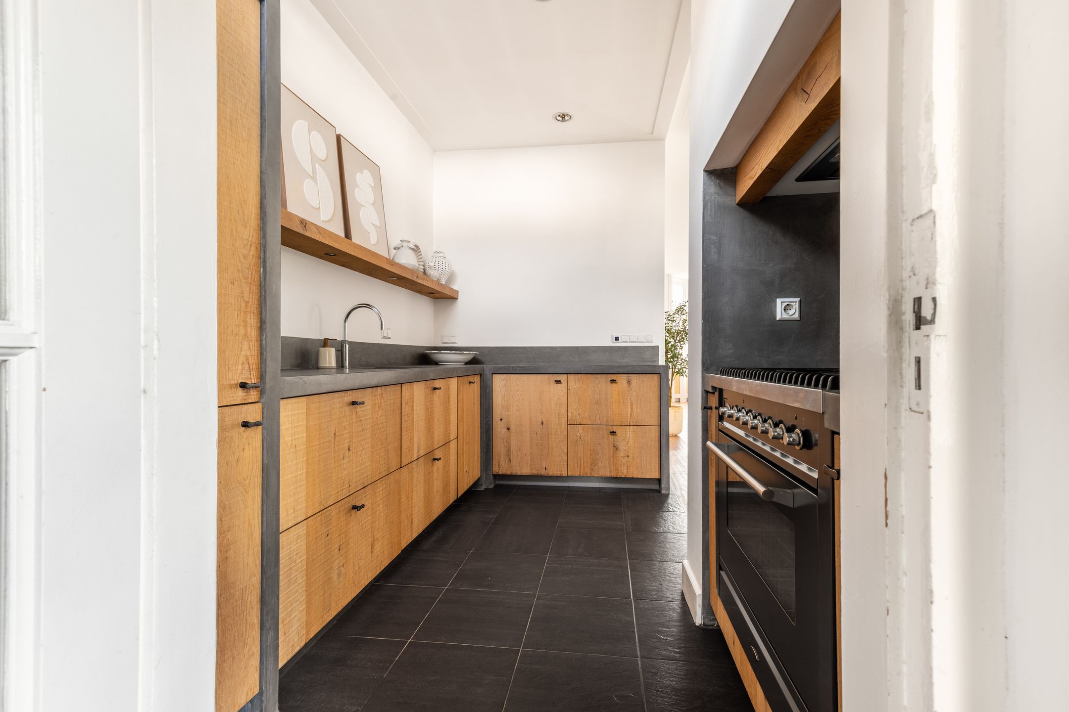 Photo 21 of Dr. Schuitstraat 11