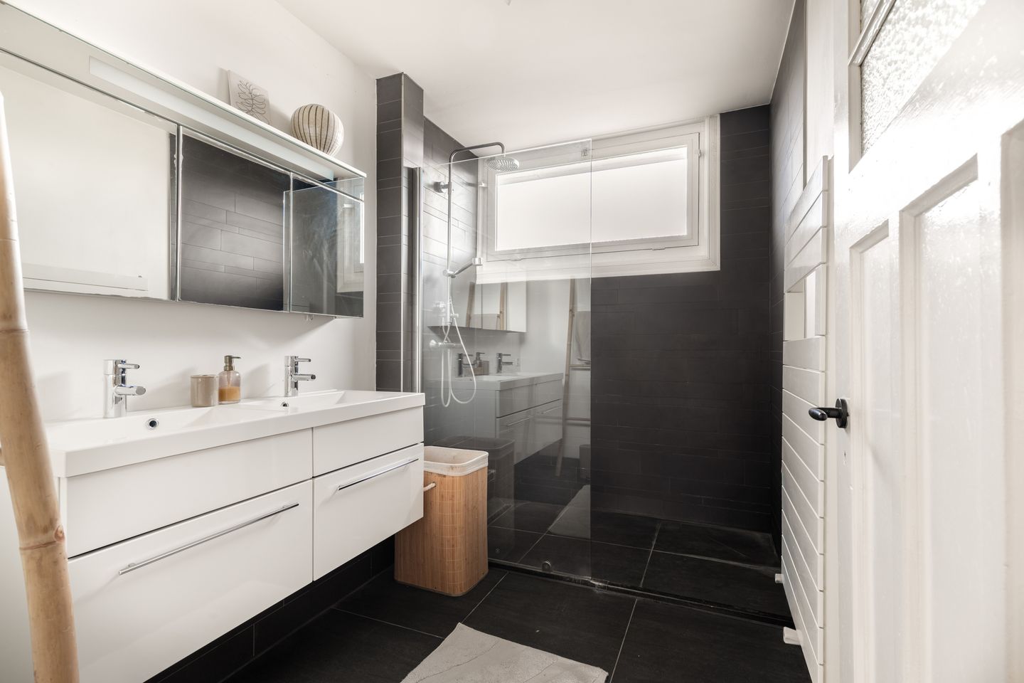 Photo 40 of Dr. Schuitstraat 11