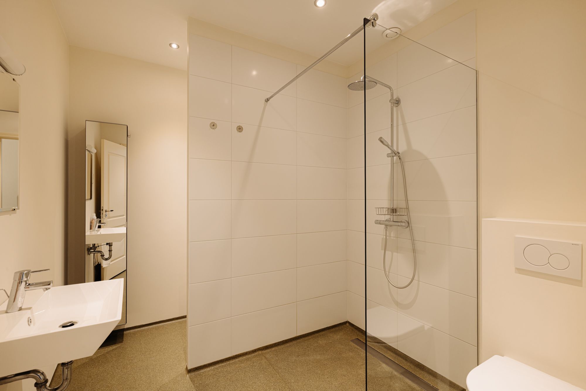 Foto 18 van Balthasar Floriszstraat 28-1