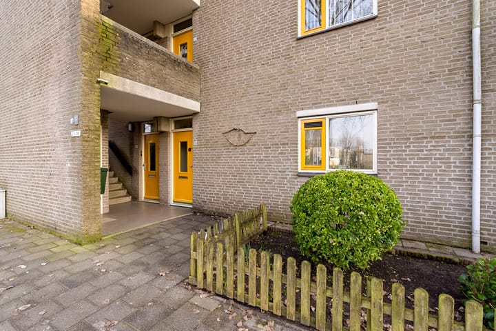 Photo 4 of Berlijnstraat 28