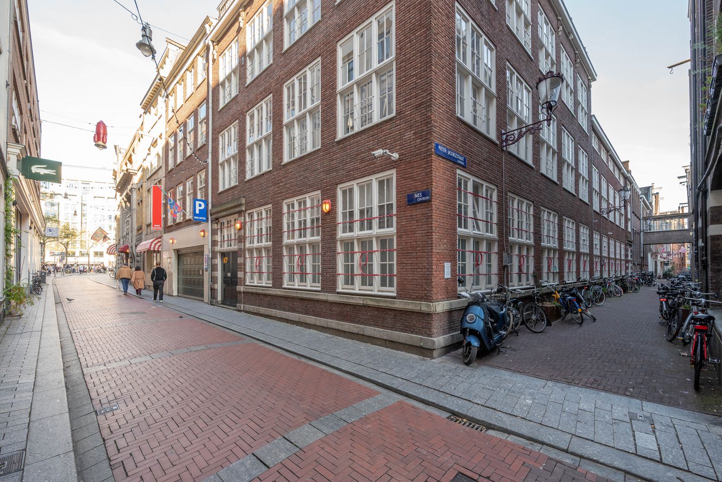 Foto 20 van Pieter Jacobszstraat 10-E