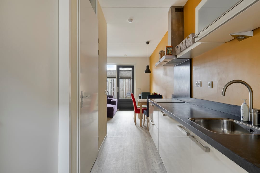 Photo 8 of Bontekoestraat 21